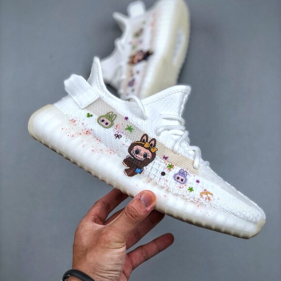 Yeezy slides US 10 Slippers - Picture 4 of 9